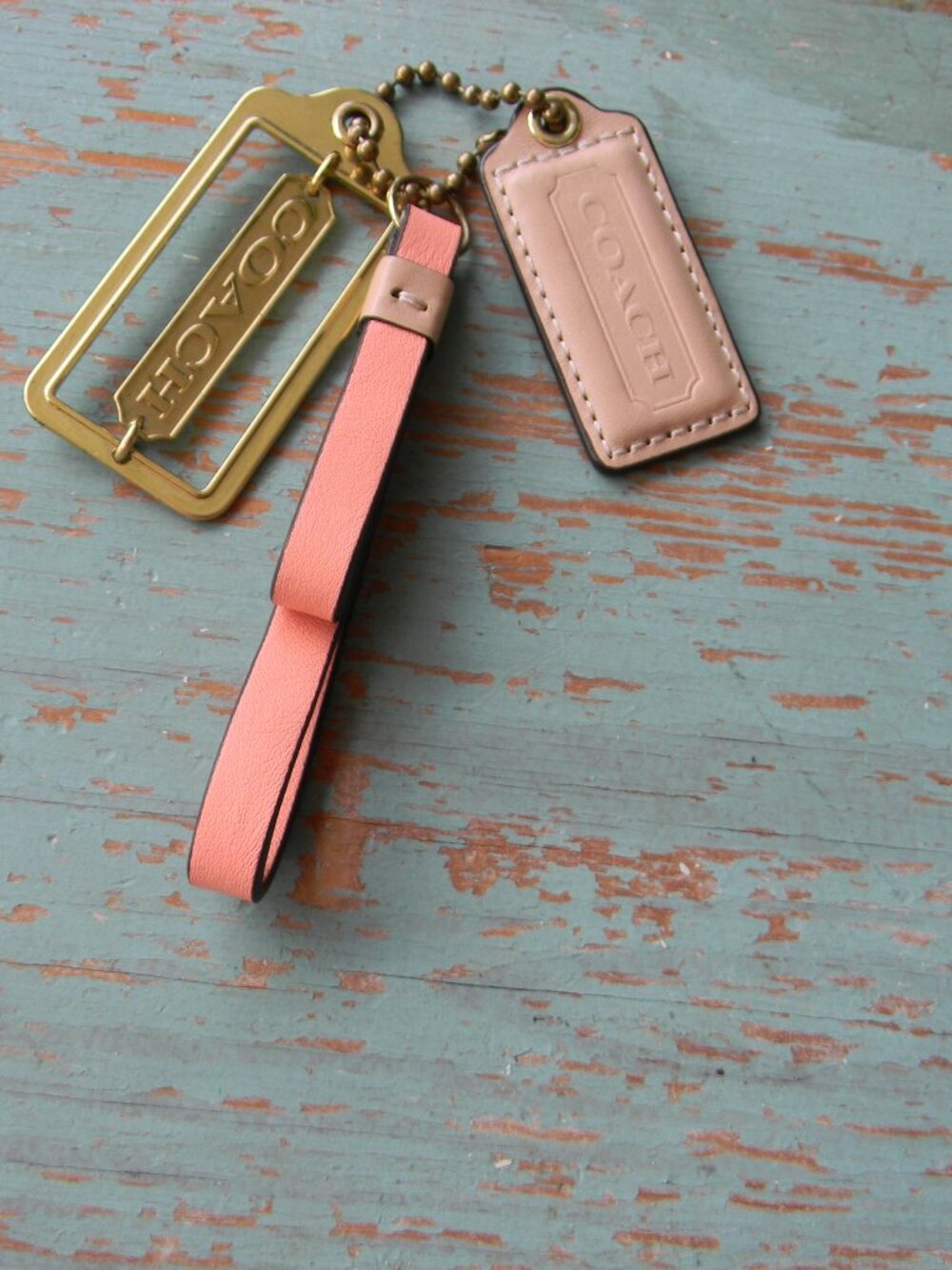 COACH PEACH/NUDE/GOLD 3 PC LOGO CHARM FOB KEYCHAIN REPLACEMENT HANG TAG